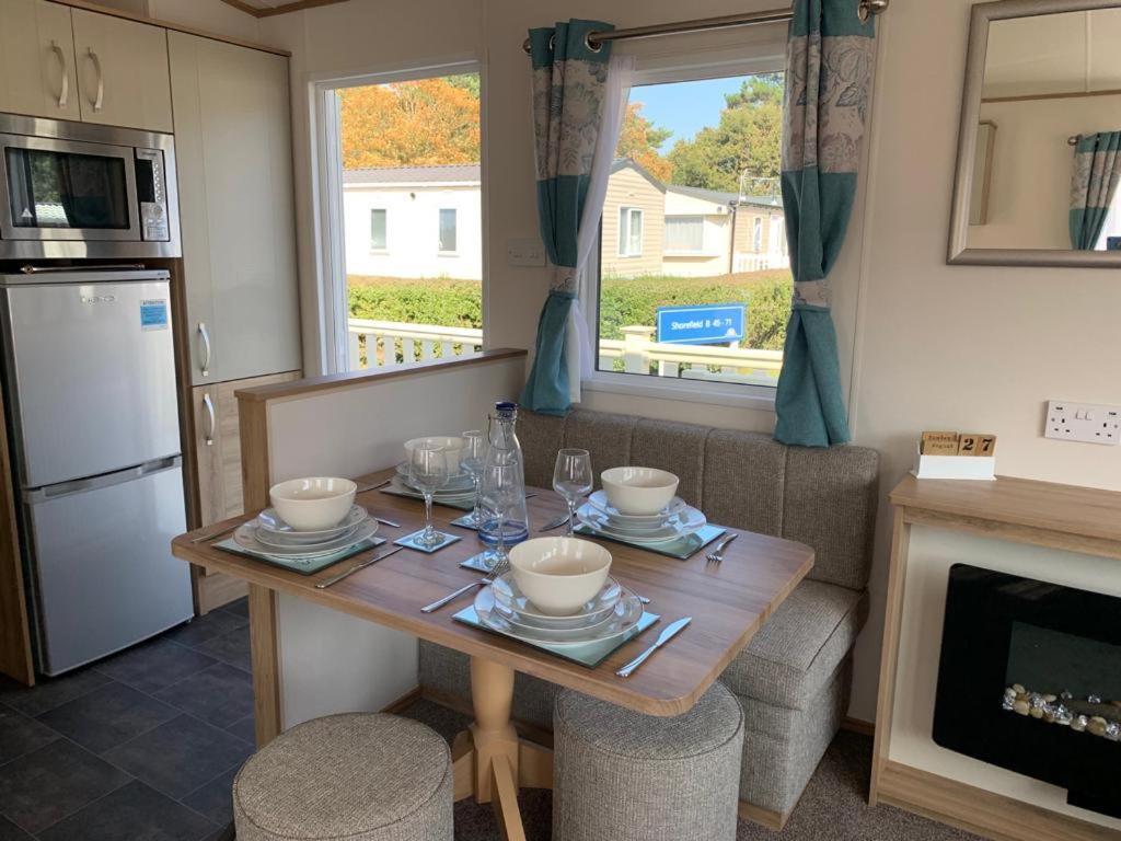 Shorefield Country Park, Where The New Forest Meets The Sea, Passes For All Entertainment Included Милфорд-он-Си Экстерьер фото