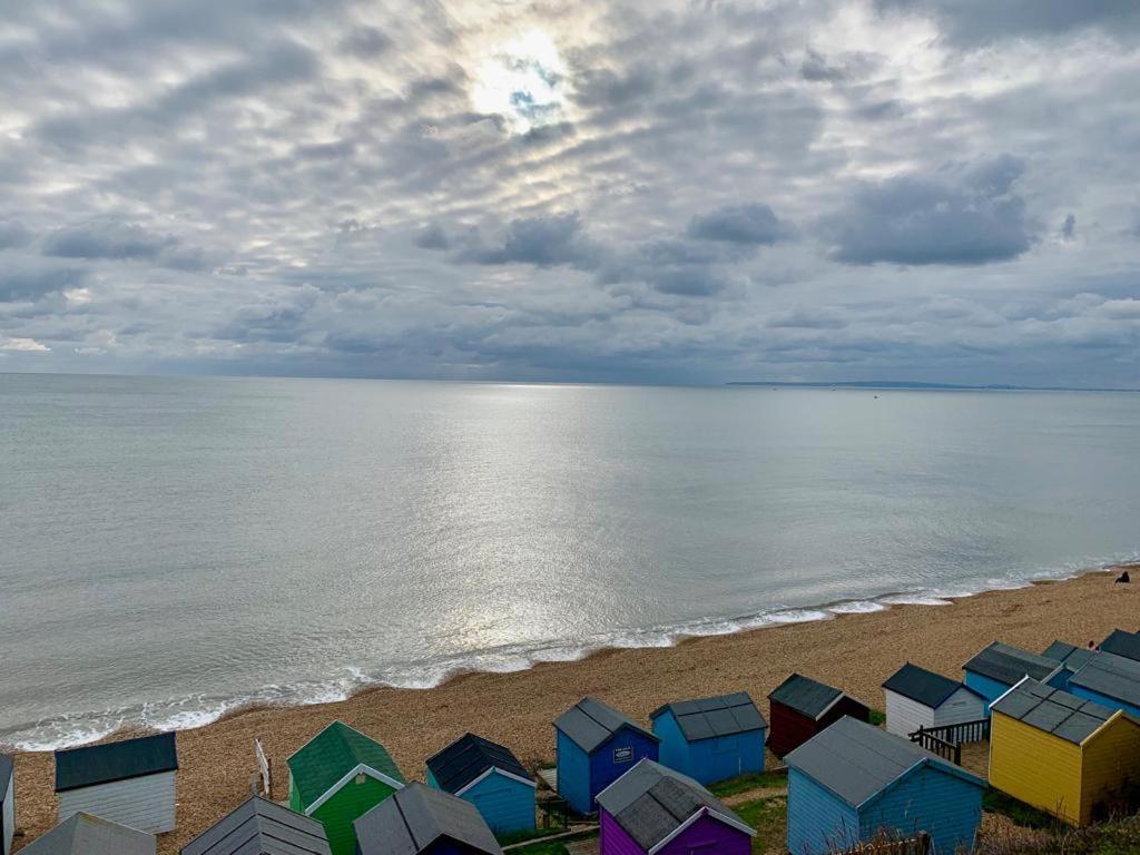 Shorefield Country Park, Where The New Forest Meets The Sea, Passes For All Entertainment Included Милфорд-он-Си Экстерьер фото